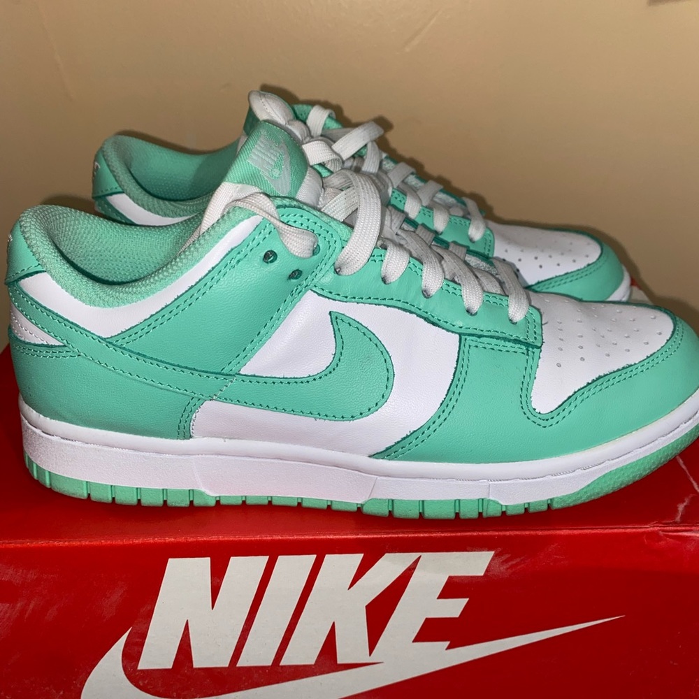 Nike Dunk Low